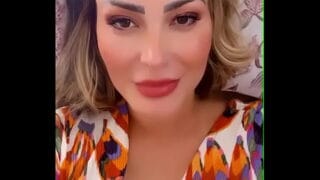 Andressa Urach Mostrando a sua buceta gostosa