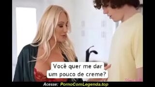 Fazendo putaria com a madrasta safada escondido do papai corno