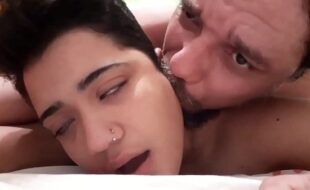 ESSA É A CARA DO PRAZER AO SER PENETRADO BEM GOSTOSO
