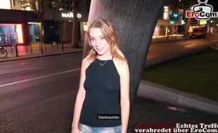 Schüchterne Ukrainische 18 teen bei Straßen Date in deutschland und abgeschleppt und gefickt