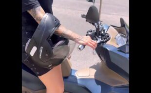 Uber moto Sapato é encoxada e tocada por influenciador famoso video vazado !