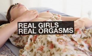 Superb Yanks Babe Jay Taylor Masturbates